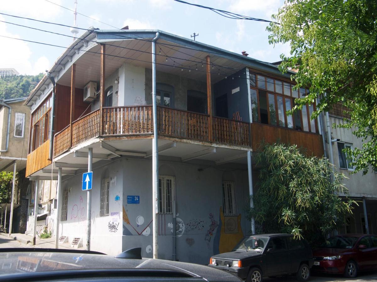 Friends Hostel Tbiliszi Kültér fotó