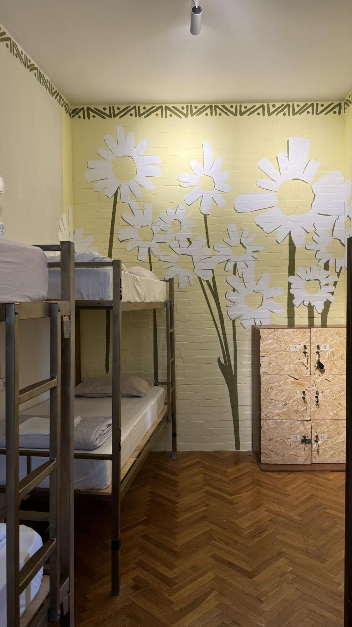 Friends Hostel Tbiliszi Kültér fotó